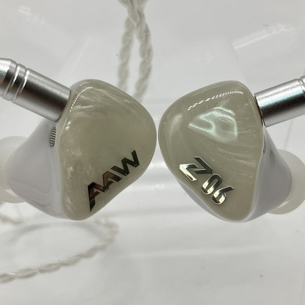 【中古】Z06 Blanc Edition(Universal Fit)【日本橋】