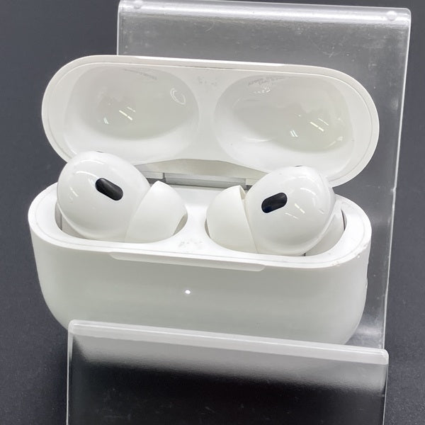 【中古】MagSafe充電ケース(USB-C)付きAirPods Pro(第2世代) MTJV3JA【日本橋】