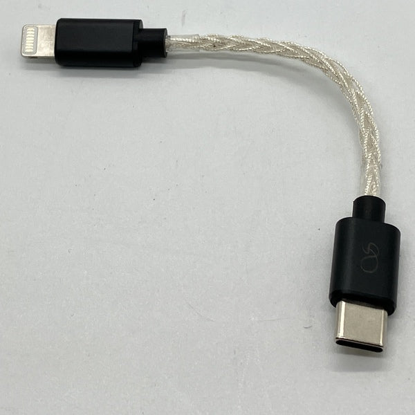 【中古】L3 (Lightning to USB-C OTGケーブル)【日本橋】