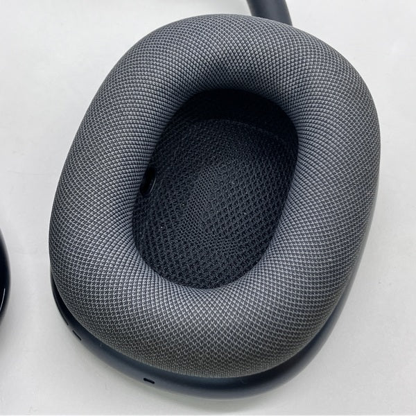 【中古】AirPods Max(USB-C) MWW43ZA/A ミッドナイト【日本橋】