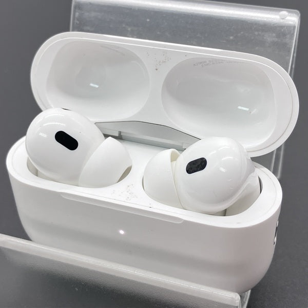 【中古】MagSafe充電ケース(USB-C)付きAirPods Pro(第2世代) MTJV3JA【日本橋】