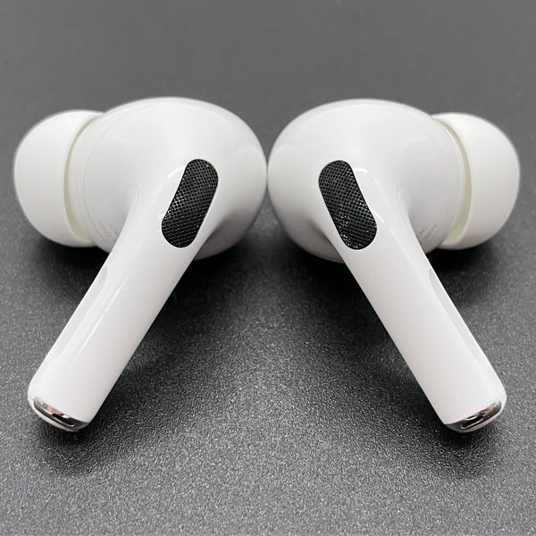 【中古】MagSafe充電ケース(USB-C)付きAirPods Pro(第2世代) MTJV3JA【日本橋】