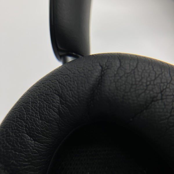 【中古】QuietComfort Ultra Headphones Black【秋葉原】