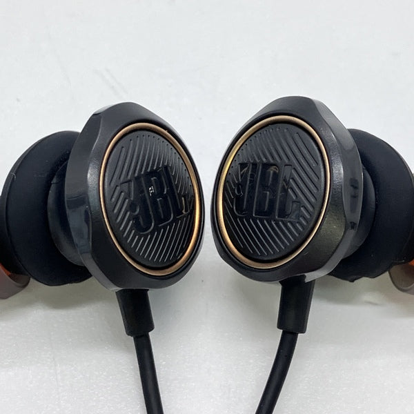 【中古】QUANTUM 50【JBLQUANTUM50BLK】【秋葉原】