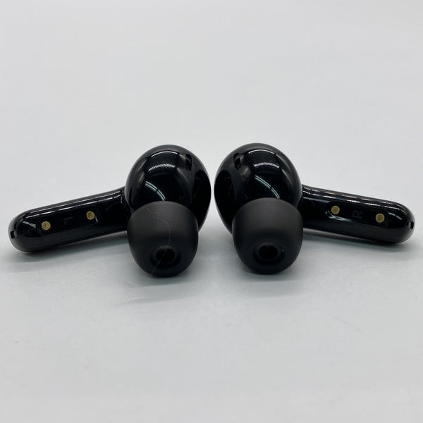 【中古】Air Pro 4 - Black【秋葉原】