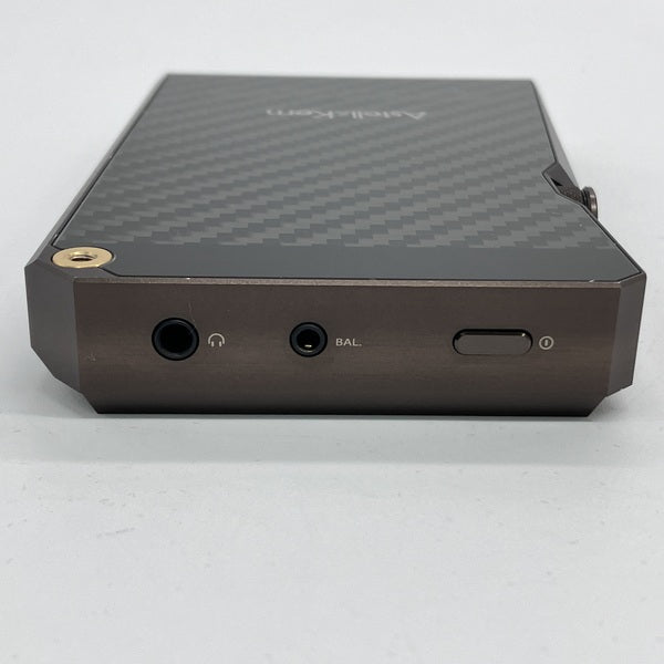 【中古】AK380 256GB メテオリックチタン【AK380-256GB-MT】【秋葉原】