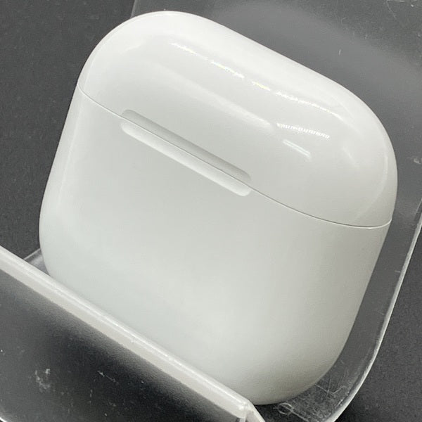 【中古】AirPods 4 MXP93J/A（アクティブノイズキャンセリング搭載）【名古屋】