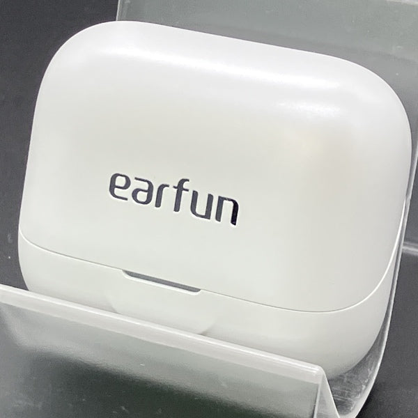 【中古】Air Pro 4+  White【秋葉原】