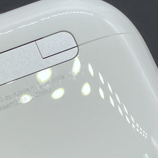 【中古】AirPods 4 MXP93J/A（アクティブノイズキャンセリング搭載）【秋葉原】