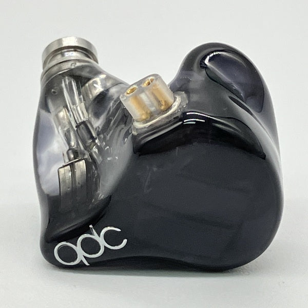 【中古】Live 8SL 【QDC-LIVE-8SL】【秋葉原】