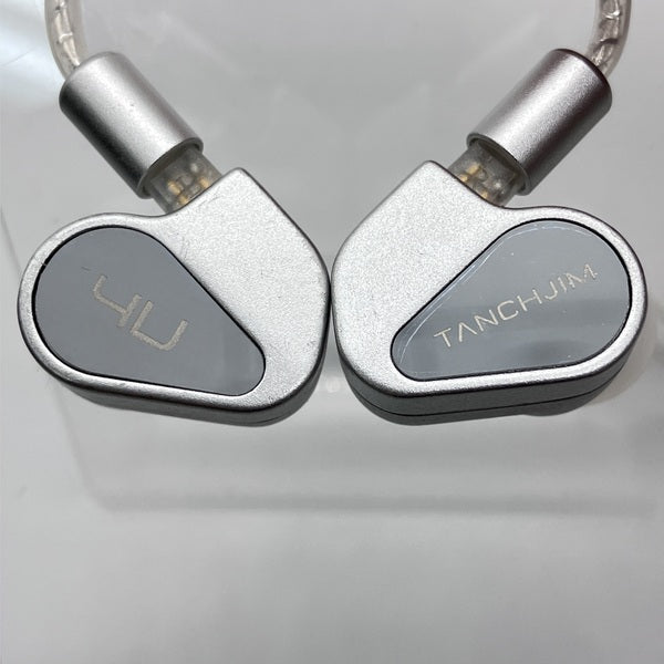 【中古】4U【秋葉原】