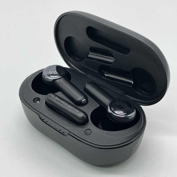 【中古】QUANTUM TWS ブラック 【JBLQUANTUMTWSBLK】【日本橋】