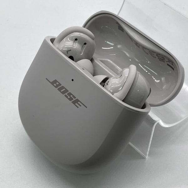 【中古】QuietComfort Ultra Earbuds White Smoke【名古屋】