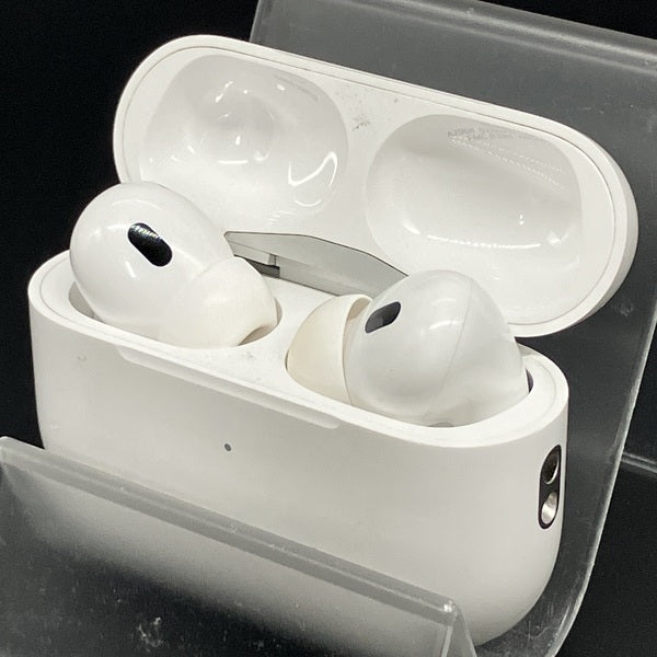 【中古】MagSafe充電ケース(USB-C)付きAirPods Pro(第2世代) MTJV3JA【名古屋】