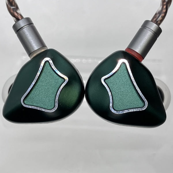 【中古】ARTTI R1(3.5mm)【日本橋】