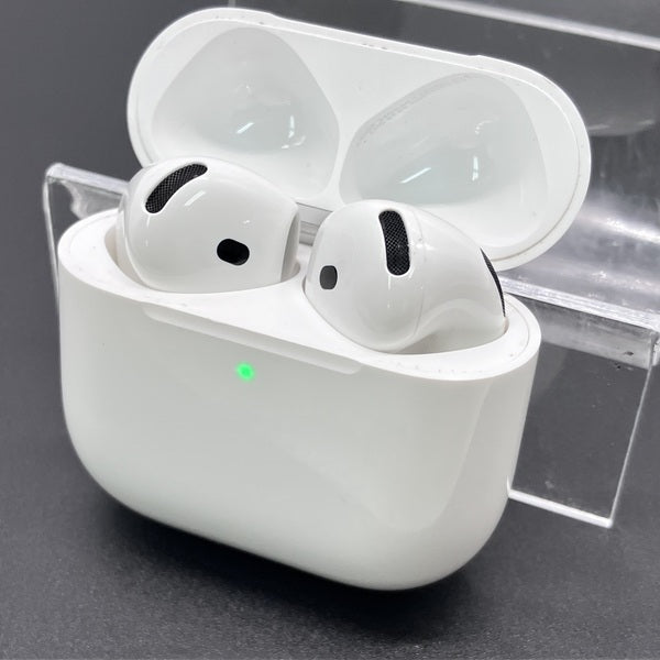 【中古】AirPods 4 MXP63J/A【秋葉原】
