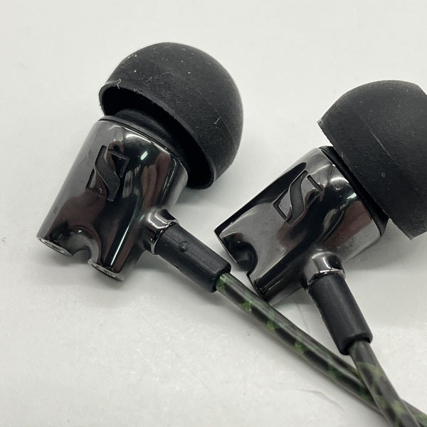 【中古】IE 800【秋葉原】