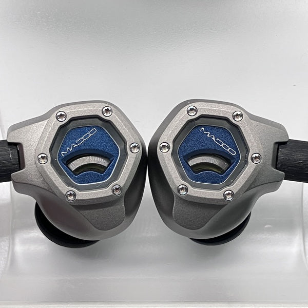 【中古】Typ831【秋葉原】
