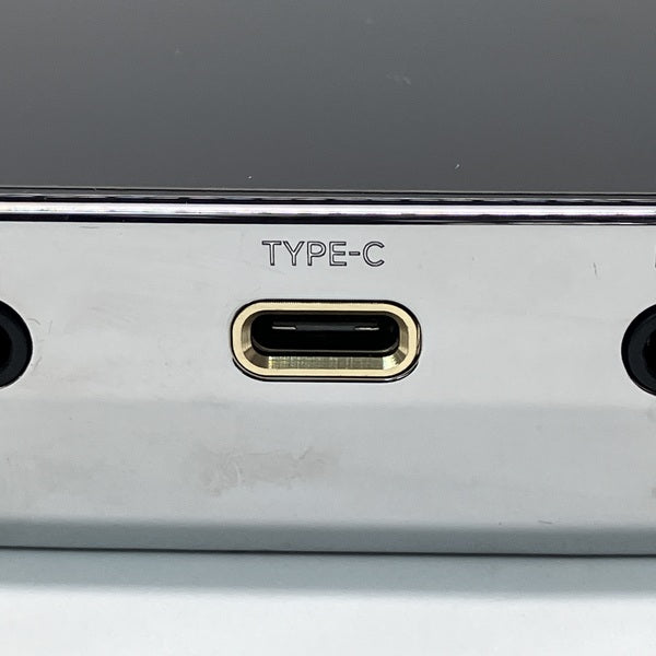 【中古】R8 II - Silver【日本橋】