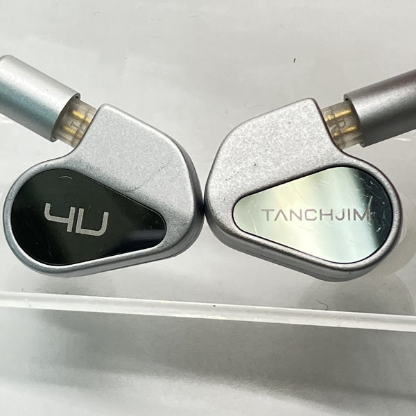 【中古】4U【秋葉原】