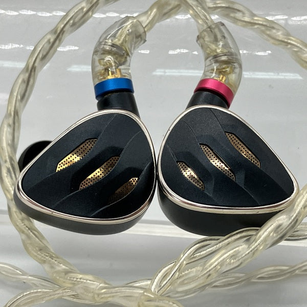 【中古】FH5s Black 【FIO-IEM-FH5S-B】【秋葉原】