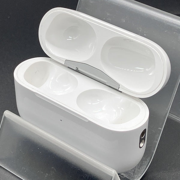 【中古】AirPods Pro (第2世代) 充電ケース (Lightning)【秋葉原】