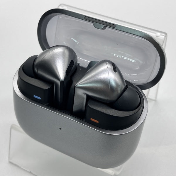 【中古】Galaxy Buds3 Pro シルバー 【SM-R630NZAAXJP】【秋葉原】