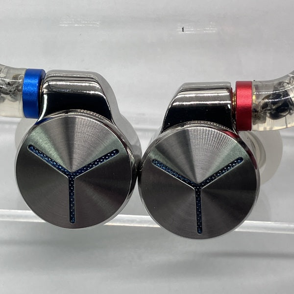 【中古】FA7s Silver 【FIO-IEM-FA7S-S】【日本橋】