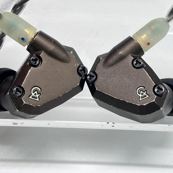 【中古】Holocene 【CAM-5577】【日本橋】
