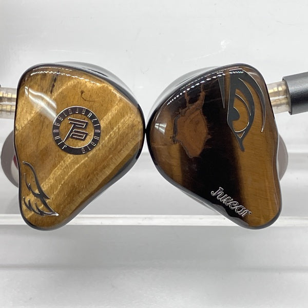 【中古】Harrier【秋葉原】