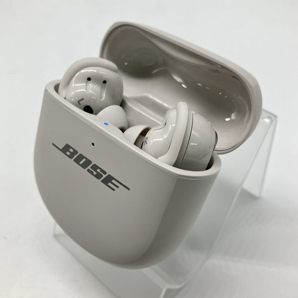 【中古】Quietcomfort Ultra Earbuds 2nd Gen White Smoke【秋葉原】