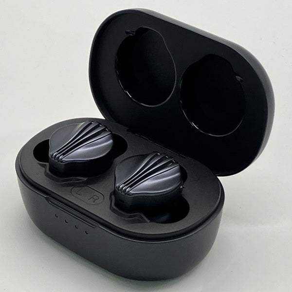 【中古】FW5 【FIO-FW5-B】【秋葉原】
