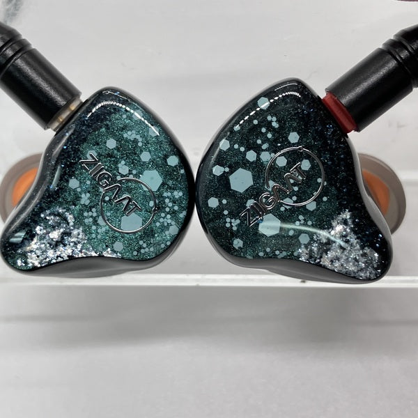 【中古】Arcanis【日本橋】