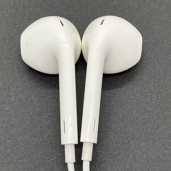 【中古】Apple EarPods【秋葉原】