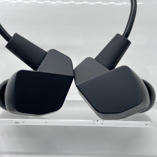 【中古】VR3000 for Gaming 【FI-VR3DPLMB】【秋葉原】