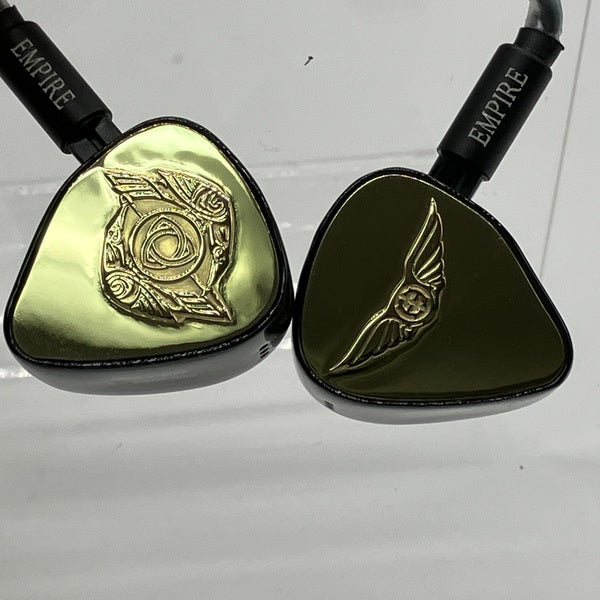 【中古】RAVEN Launch Edition 【EMP-RAVEN-GD】【日本橋】