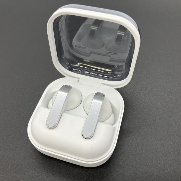 【中古】Samsung Galaxy Buds4 Pro White【日本橋】