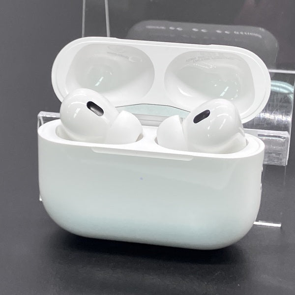 【中古】MagSafe充電ケース(USB-C)付きAirPods Pro(第2世代) MTJV3JA【秋葉原】