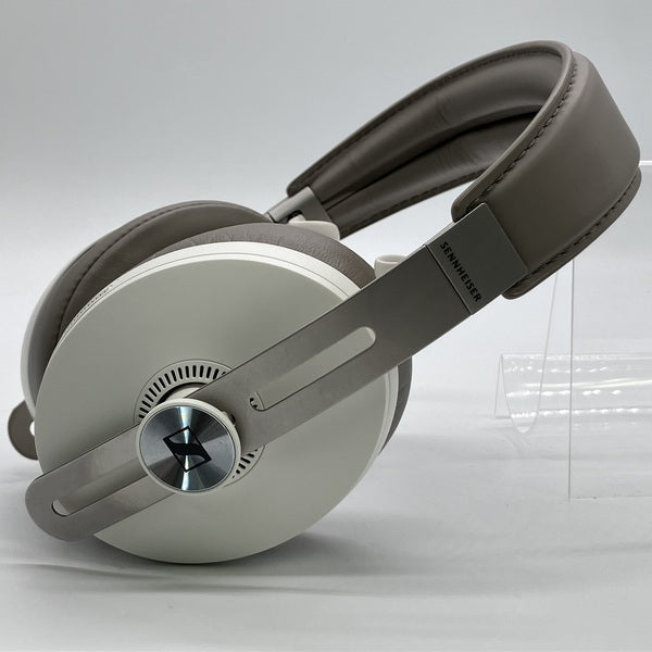 【中古】MOMENTUM Wireless ノイズキャンセルヘッドホン Sandy White 【M3AEBTXL SANDY WHITE】【秋葉原】
