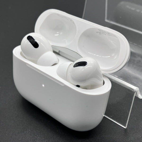 【中古】Apple AirPods Pro MLWK3J/A  (2021/Magsafe)【秋葉原】
