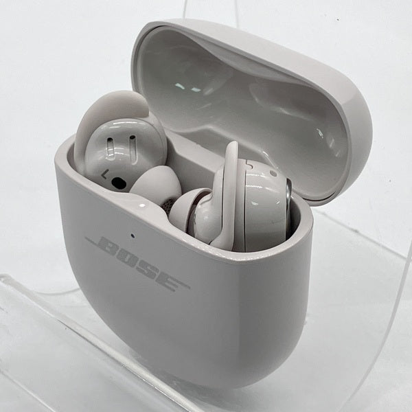 【中古】Quietcomfort Ultra Earbuds 2nd Gen White Smoke【秋葉原】