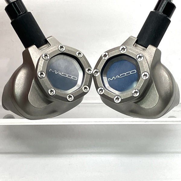【中古】Typ821 【MDO-T821-TI】【秋葉原】