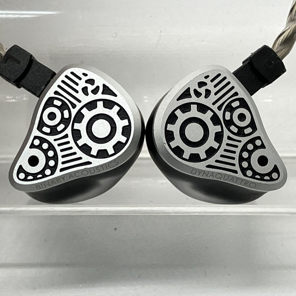 【中古】Dynaquattro【秋葉原】