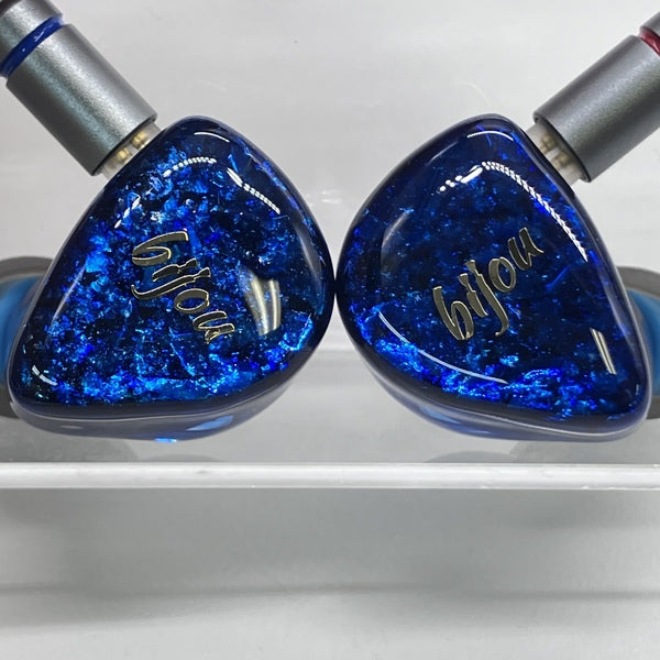 【中古】bijou【日本橋】