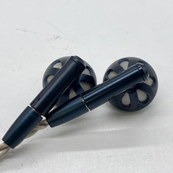 【中古】FF5 Black 【FIO-IEM-FF5-B】【秋葉原】