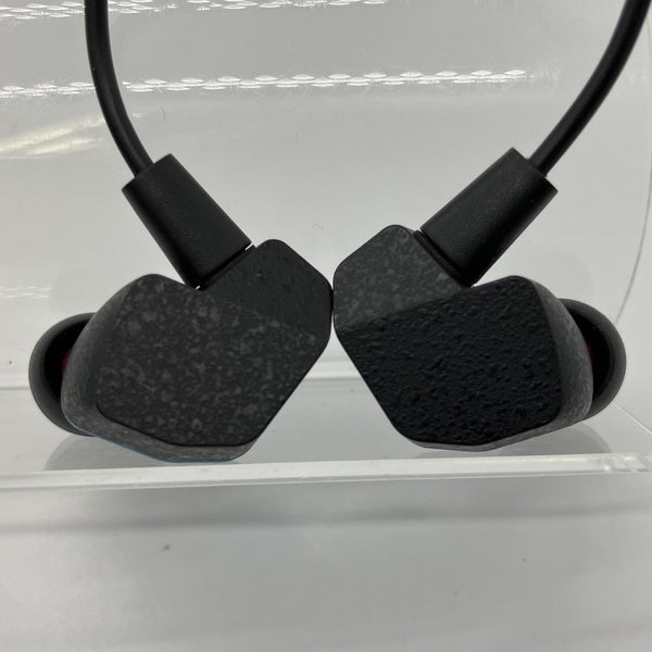 【中古】A2000【秋葉原】