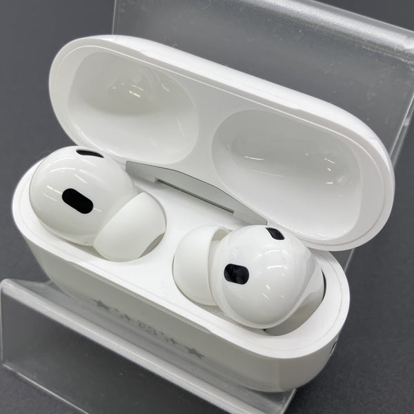 【中古】MagSafe充電ケース(USB-C)付きAirPods Pro(第2世代) MTJV3JA【秋葉原】