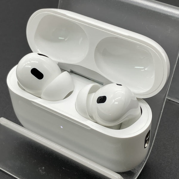 【中古】MagSafe充電ケース(USB-C)付きAirPods Pro(第2世代) MTJV3JA【秋葉原】