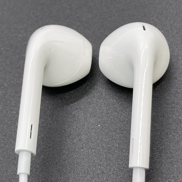 【中古】EarPods（USB-C） インナーイヤー型イヤホン【秋葉原】