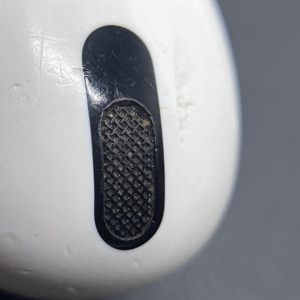 【中古】AirPods Pro MWP22J/A【秋葉原】